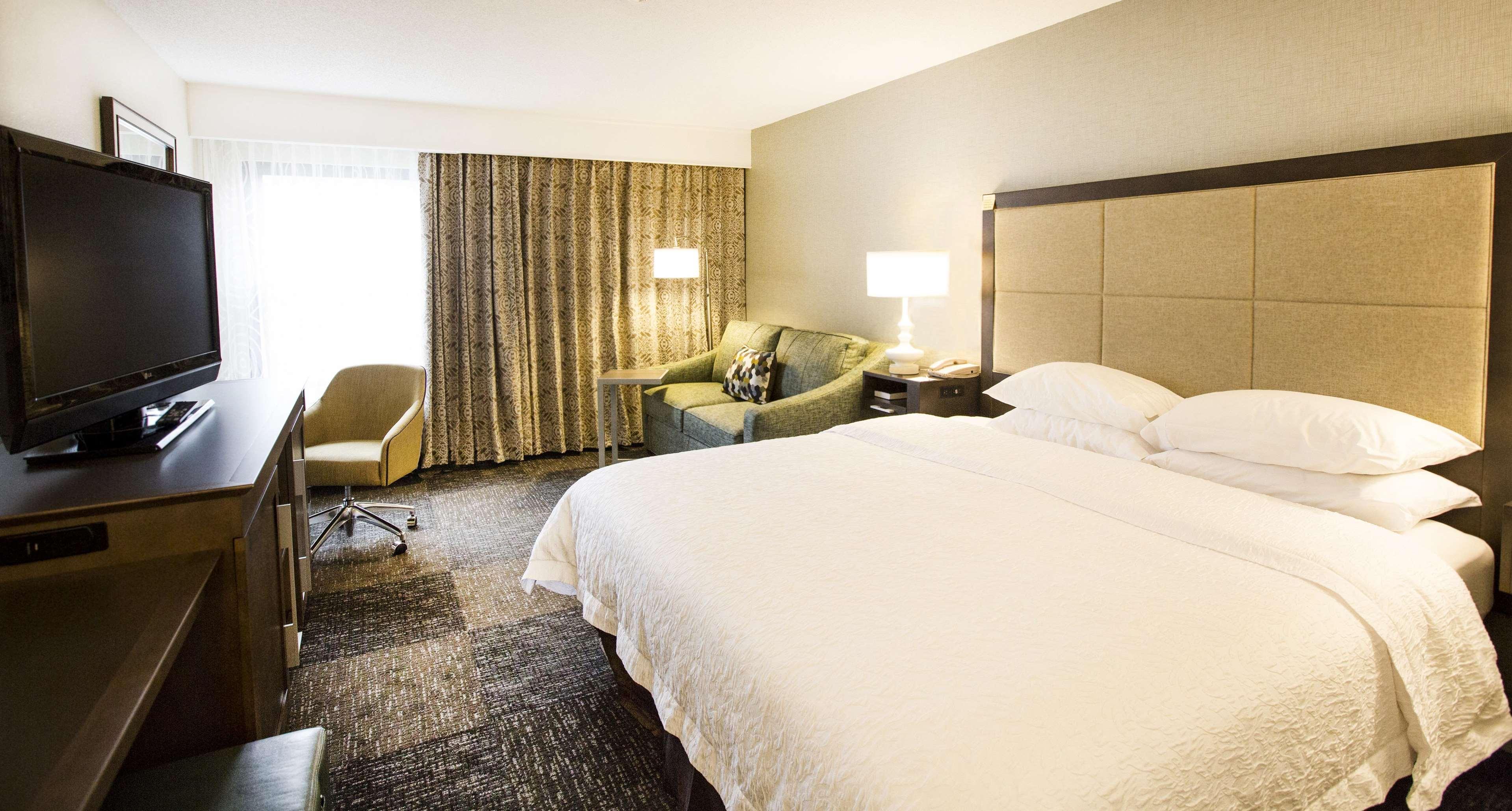 Hotel Hampton 3*