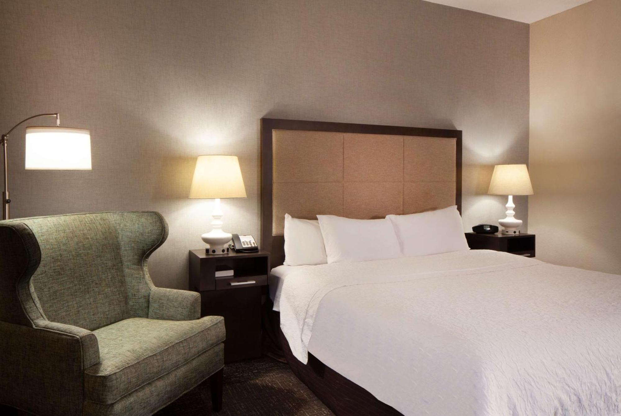 Hampton 3* Lawrenceville